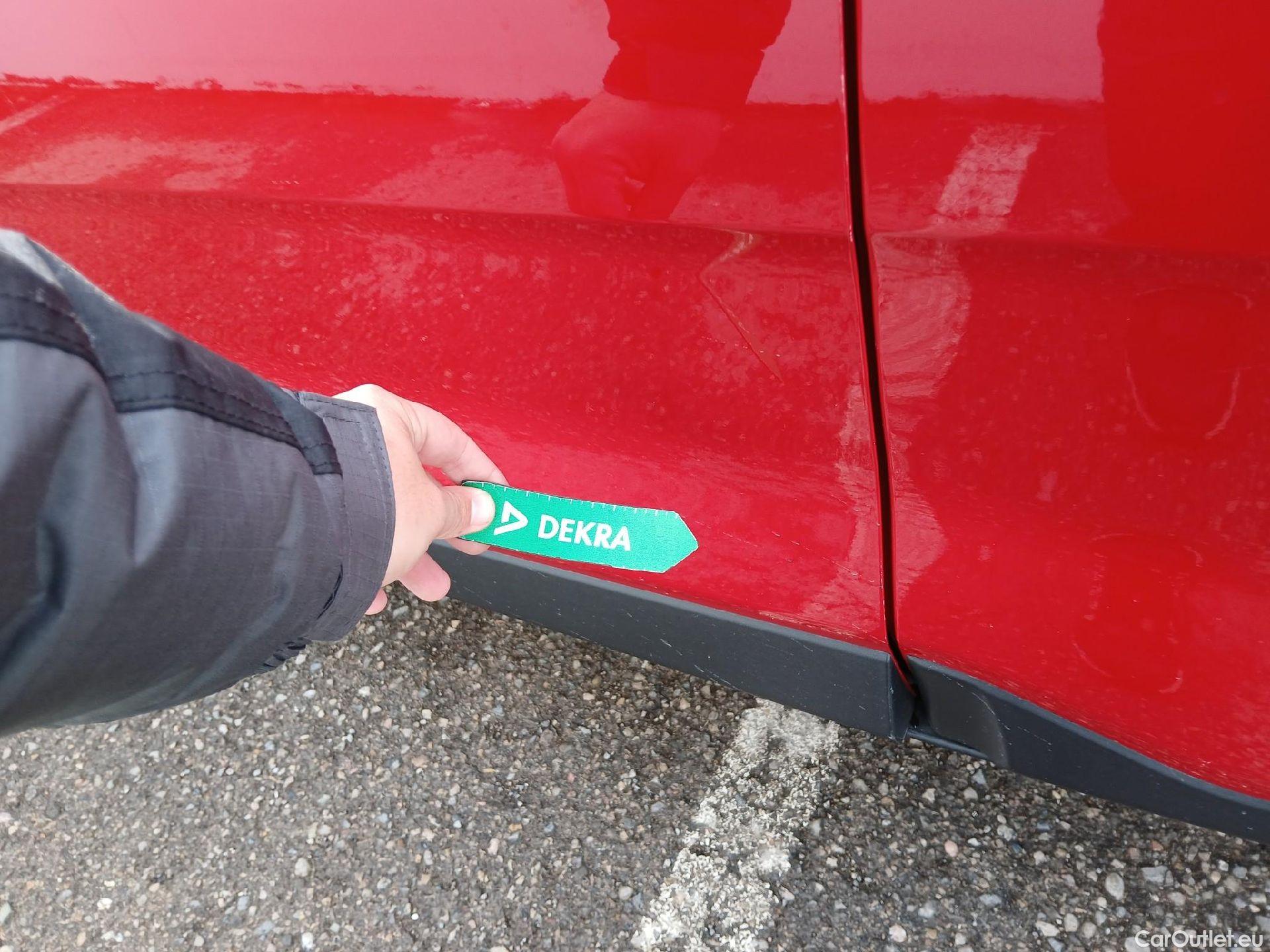  KIA  STONIC KIA  / 2017 / 5P / todoterreno 1.0 T-GDi 74kW (100CV) MHEV iMT Concept #6