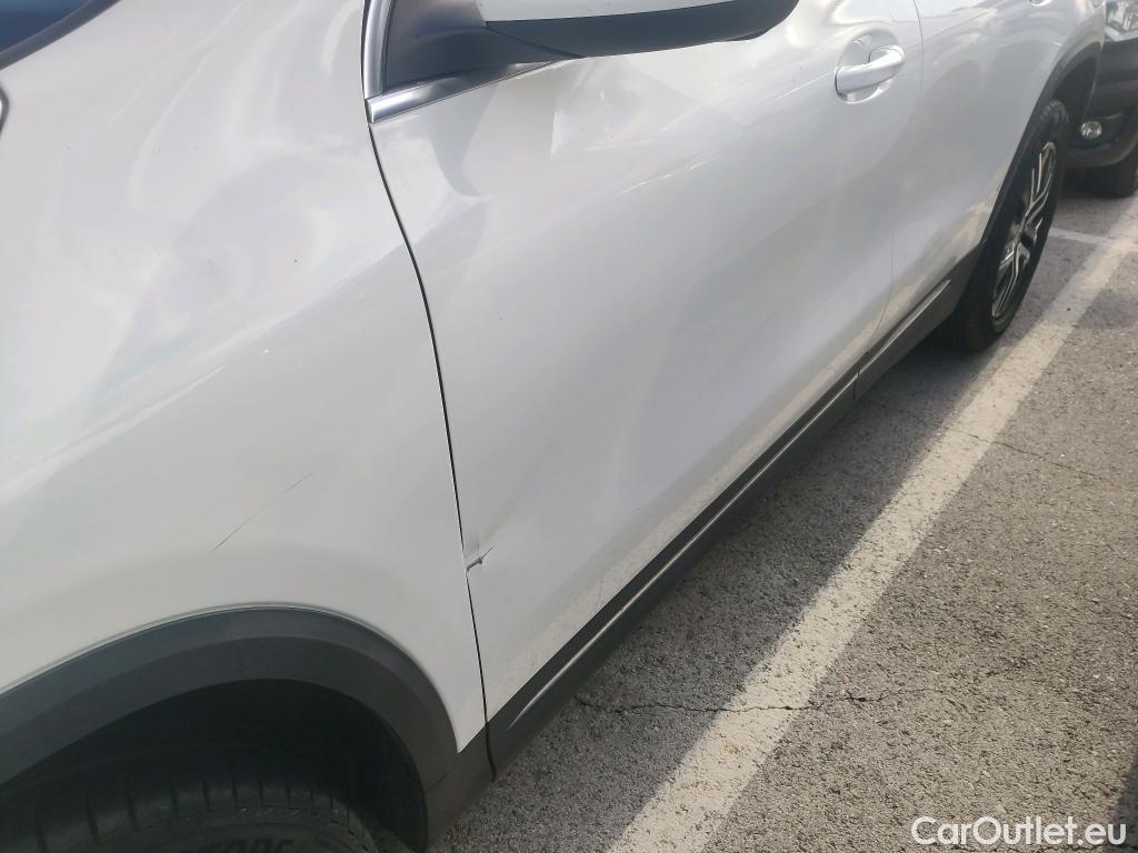  Mercedes  GLA MERCEDES-BENZ  / 2020 / 5P / todoterreno  200 D #3