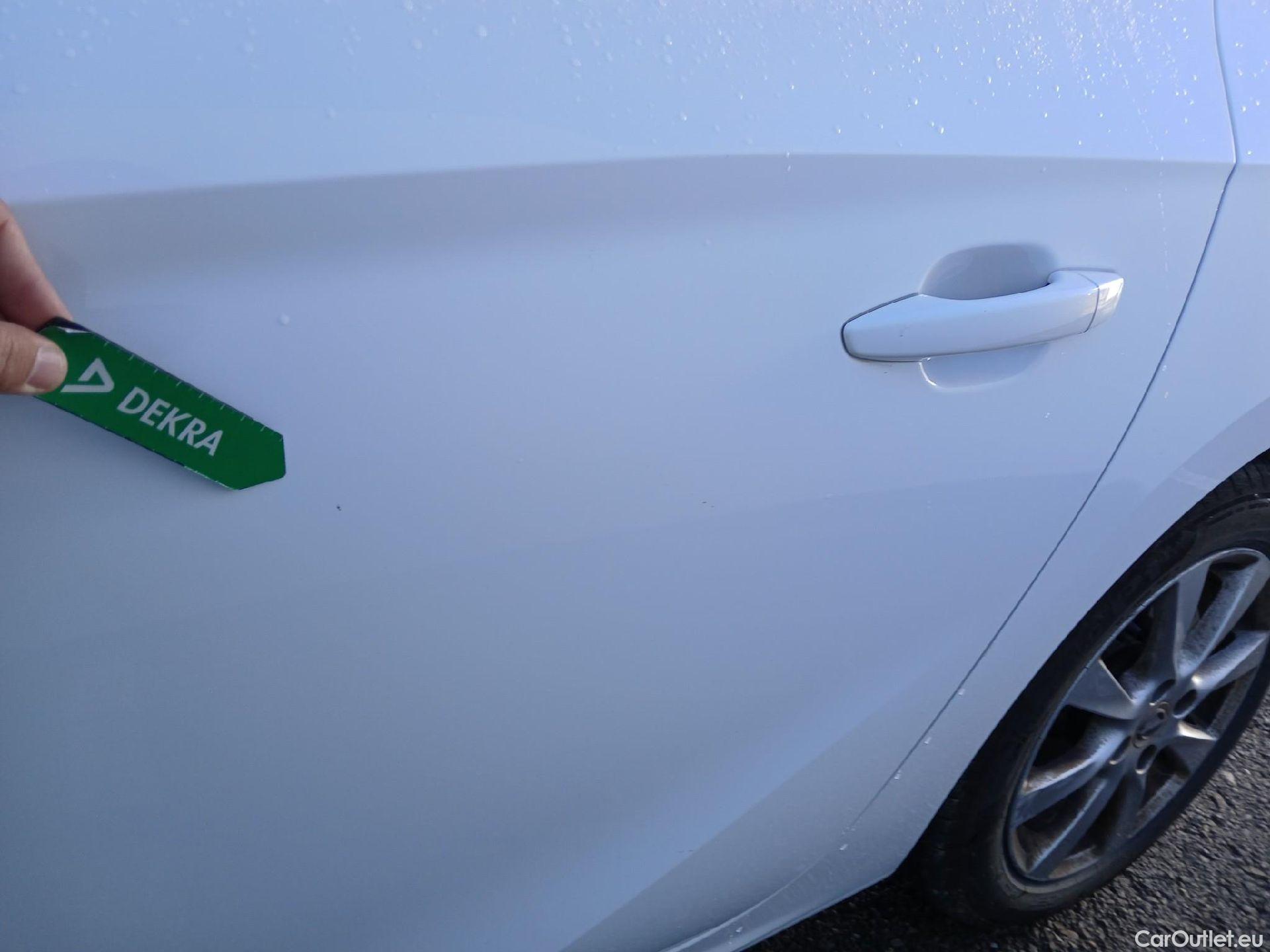  Opel  Corsa OPEL  / 2019 / 5P / berlina con portón 1.2T XHL 74kW (100CV) Edition (AC) #17