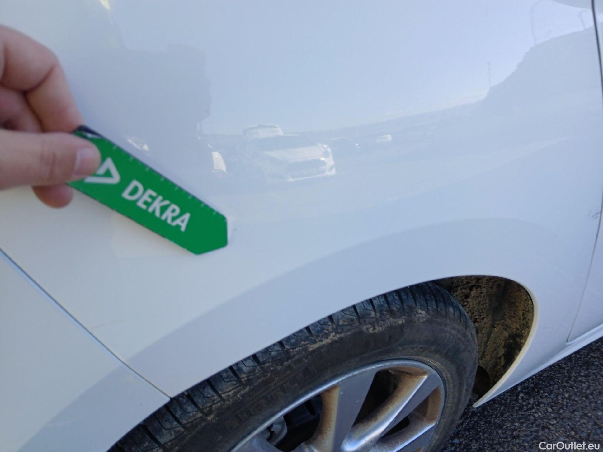  Opel  Corsa OPEL  / 2019 / 5P / berlina con portón 1.2T XHL 74kW (100CV) Edition (AC) #25