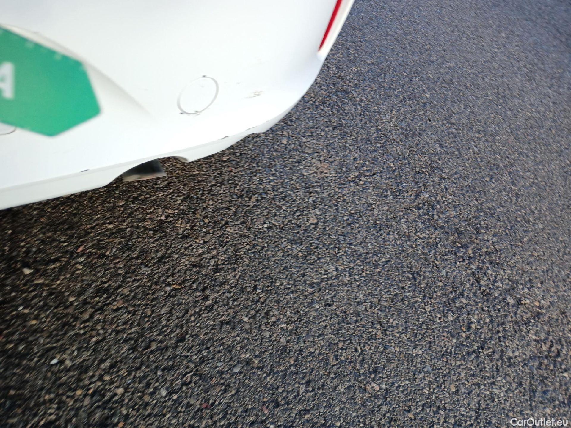  Opel  Corsa OPEL  / 2019 / 5P / berlina con portón 1.2T XHL 74kW (100CV) Edition (AC) #23