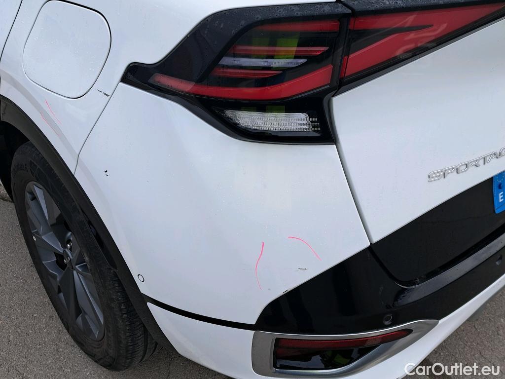  KIA  Sportage KIA  / 2022 / 5P / todoterreno 1.6 T-GDi HEV 171kW (230CV) GT-line 4X2 #24