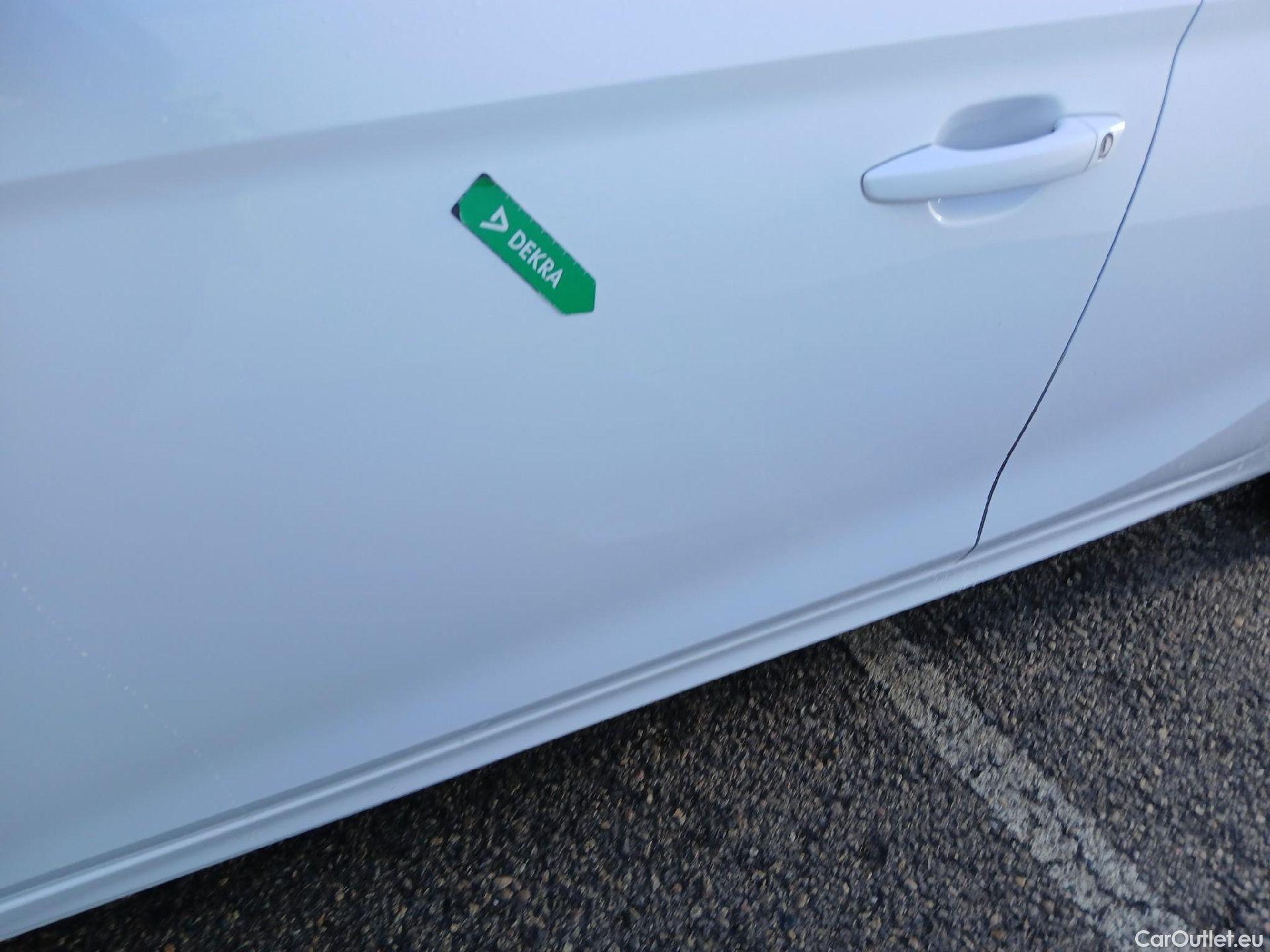  Opel  Corsa OPEL  / 2019 / 5P / berlina con portón 1.2T XHL 74kW (100CV) Edition (AC) #14