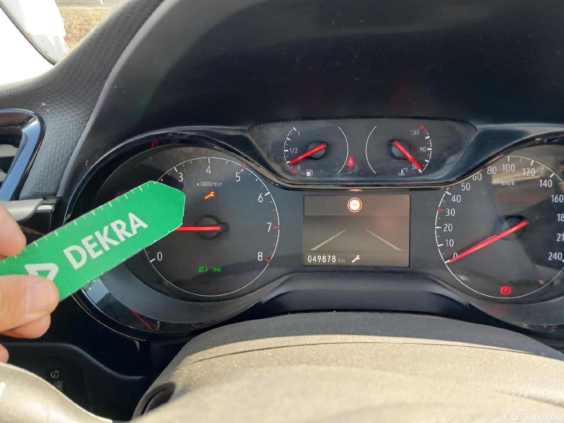  Opel  Corsa OPEL  / 2019 / 5P / berlina con portón 1.2T XHL 74kW (100CV) Edition (AC) #2