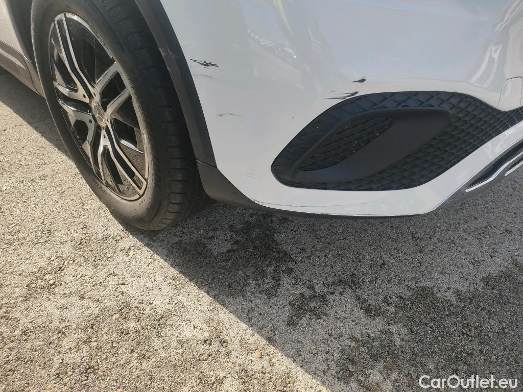  Mercedes  GLA MERCEDES-BENZ  / 2020 / 5P / todoterreno  200 D #31