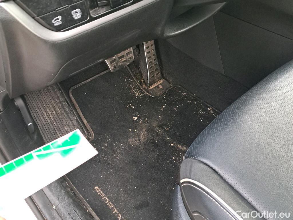  KIA  Sportage KIA  / 2022 / 5P / todoterreno 1.6 T-GDi HEV 171kW (230CV) GT-line 4X2 #63