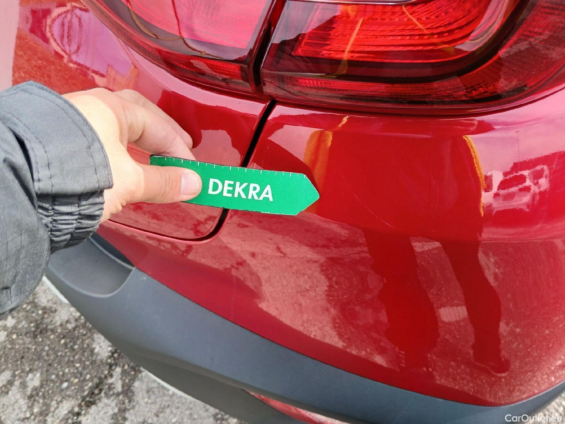  KIA  STONIC KIA  / 2017 / 5P / todoterreno 1.0 T-GDi 74kW (100CV) MHEV iMT Concept #12