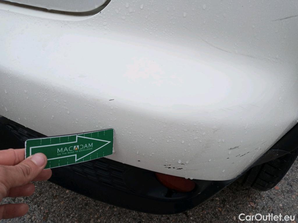  Nissan  Juke NISSAN  / 2014 / 5P / crossover G.E6D-Temp 83kW (112 CV) 5M/T ACENTA (CX) #12