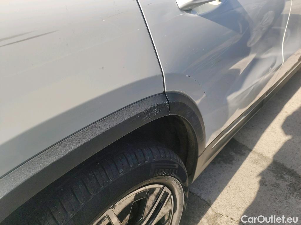  Mercedes  GLA MERCEDES-BENZ  / 2020 / 5P / todoterreno  200 D #33