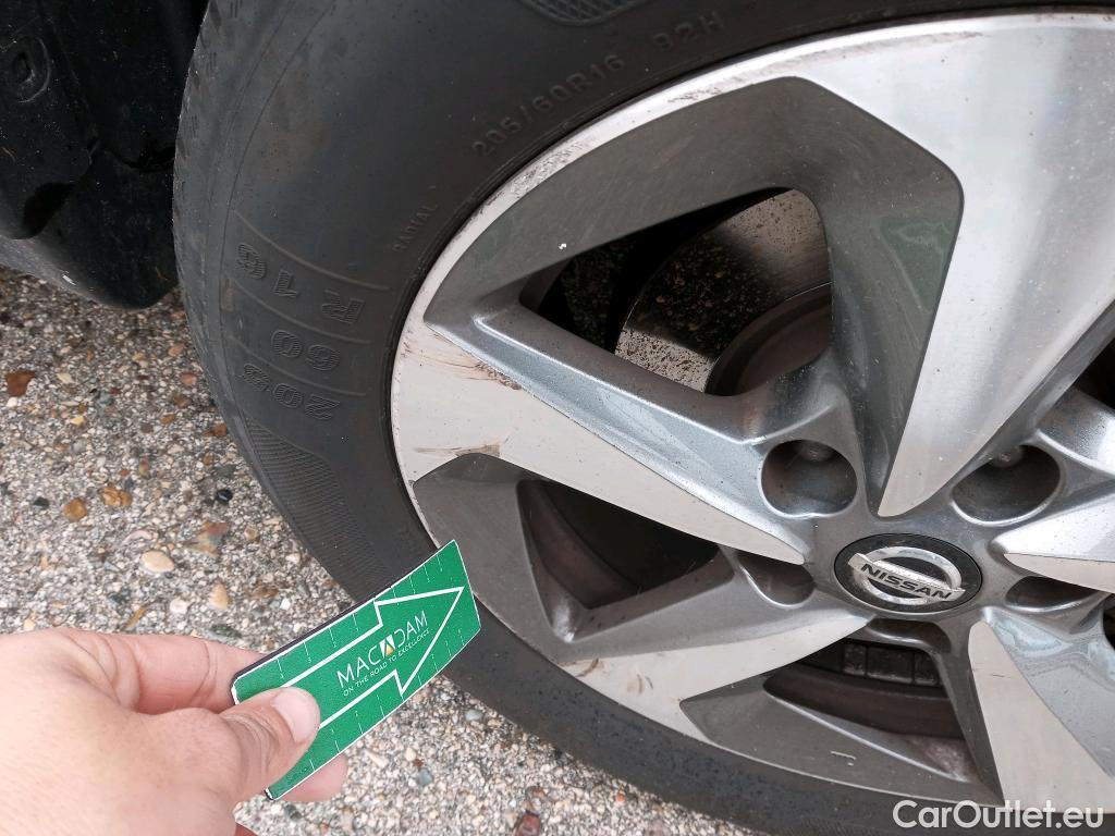  Nissan  Juke NISSAN  / 2014 / 5P / crossover G.E6D-Temp 83kW (112 CV) 5M/T ACENTA (CX) #3