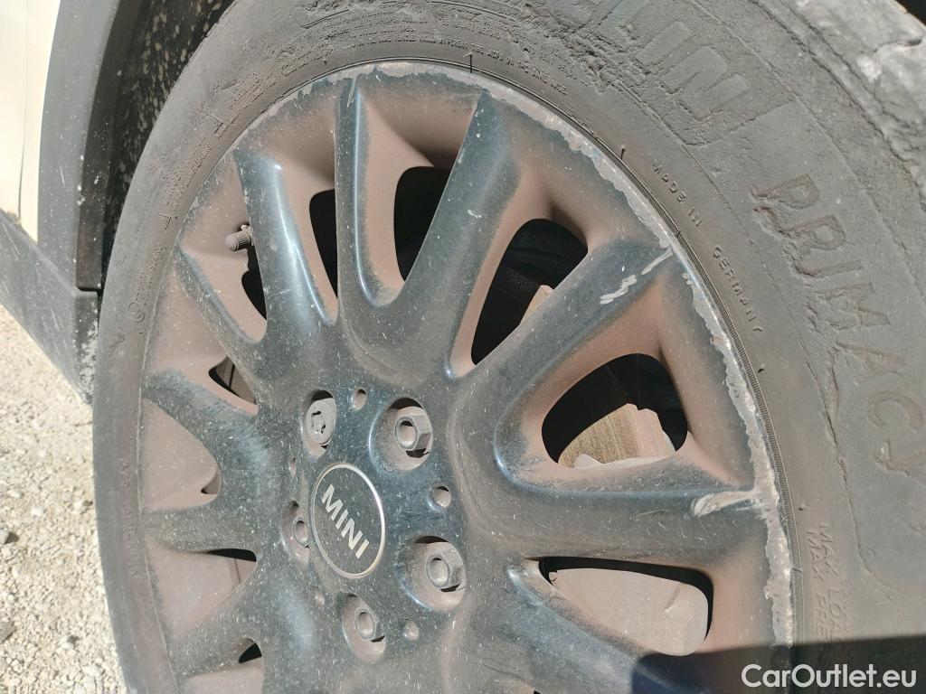  Mini  Cooper Mini 5p One 1.5 100CV MT6 E6dT #24