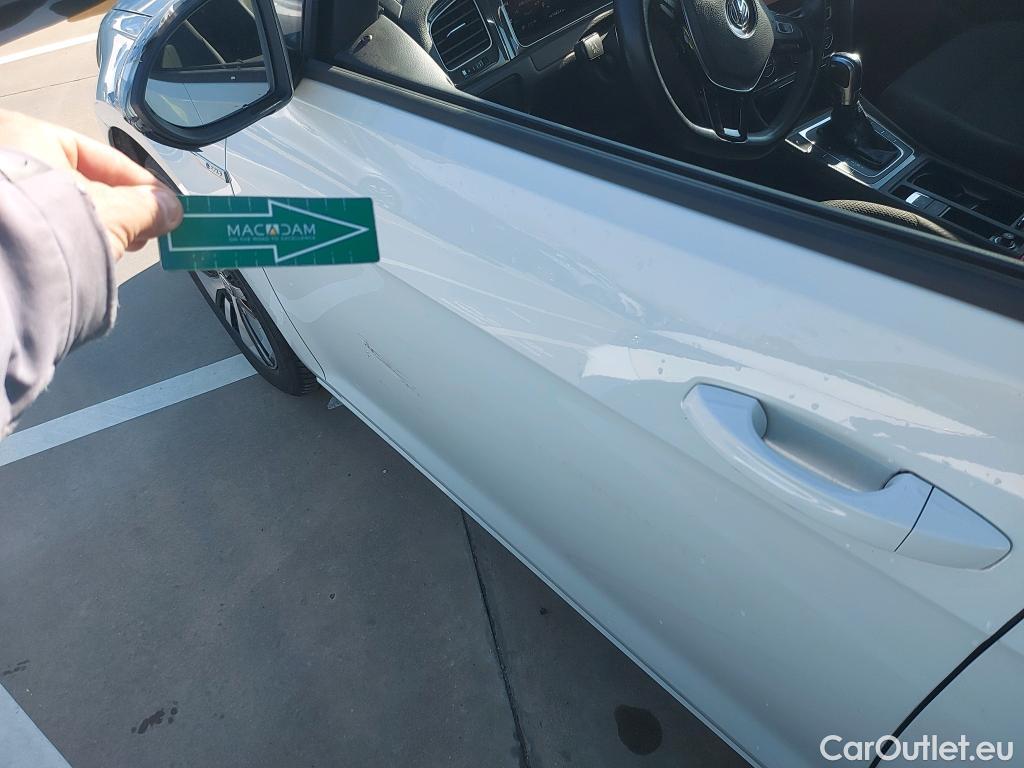  Volkswagen  Golf  VOLKSWAGEN / 2016 / 5P / berlina con portón e-ePower 110 kW (136CV) #9