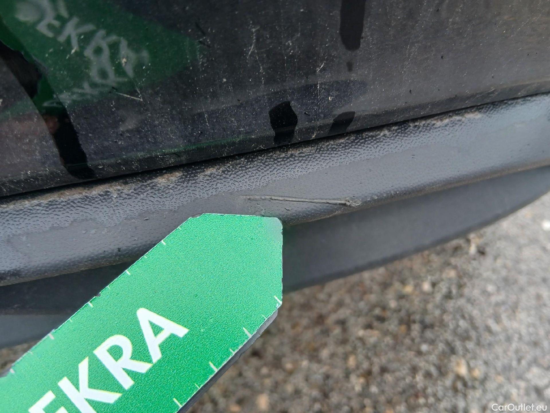  Volkswagen  Polo VOLKSWAGEN  / 2021 / 5P / berlina con portón Life 1.0 TSI 81kW (110CV) DSG #26