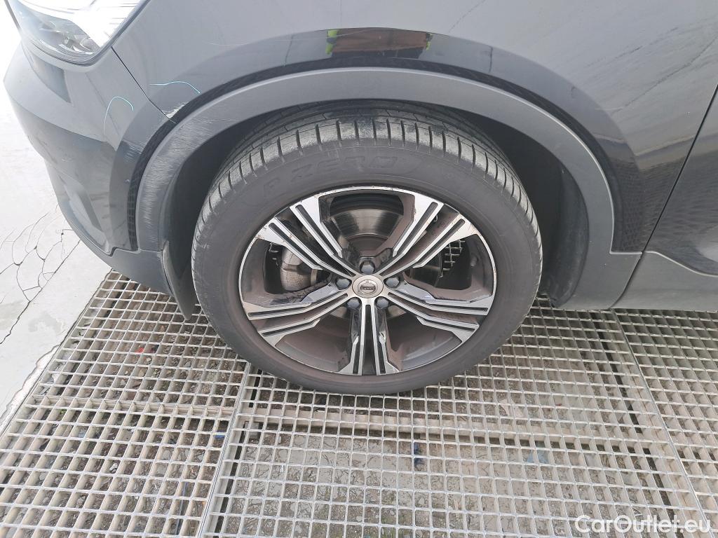  Volvo  XC 40 VOLVO XC40 / 2017 / 5P / todoterreno 2.0 T4 Inscrption Auto #9