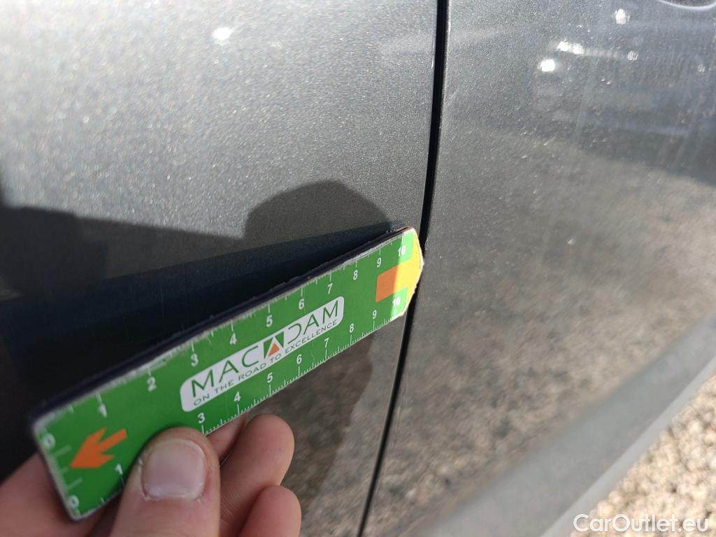  Volkswagen  T-ROC  Advance 2.0 TDI 150CV AT7 E6d #47