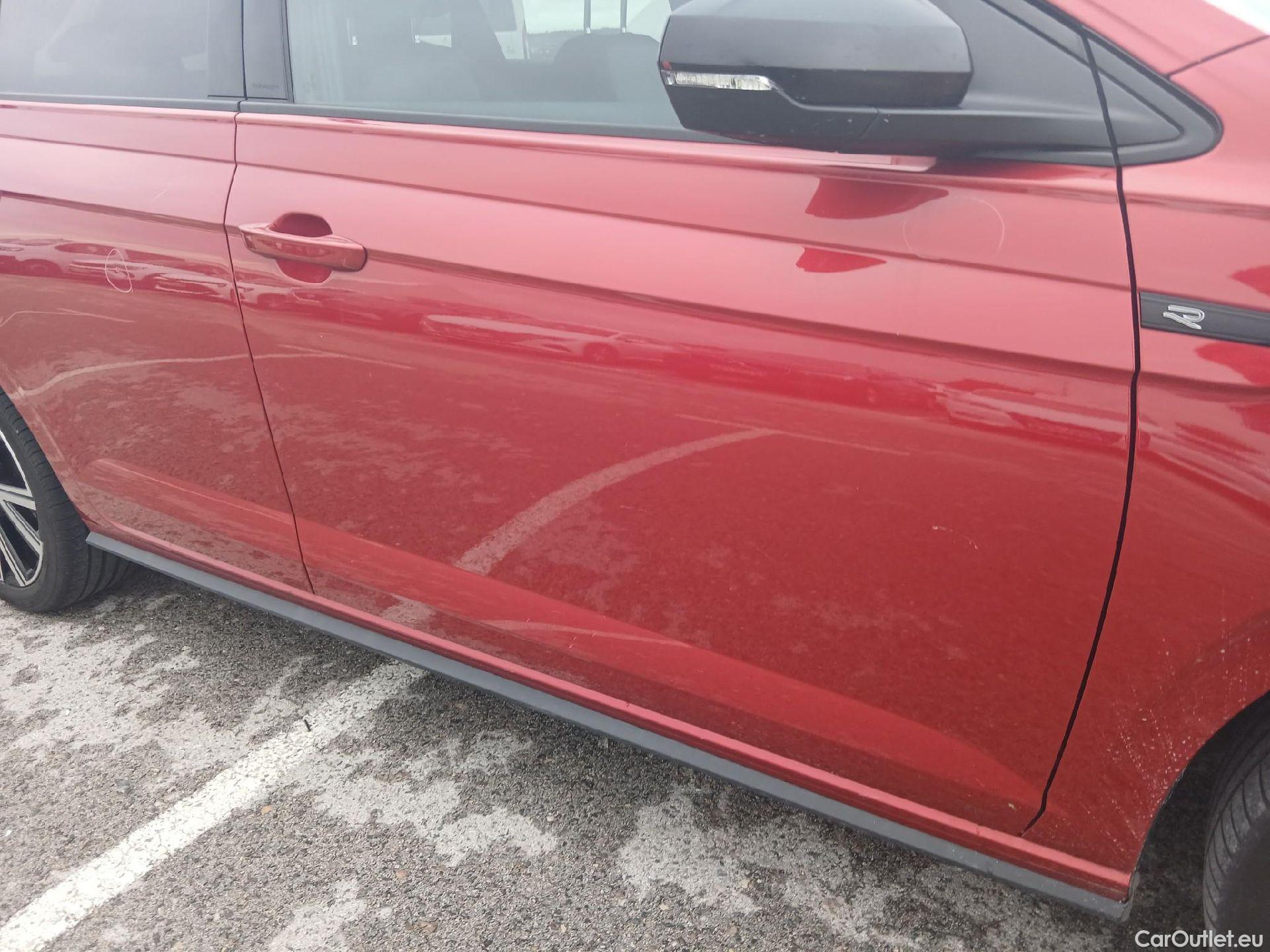  Volkswagen  Polo VOLKSWAGEN  / 2021 / 5P / berlina con portón R-Line 1.0 TSI 81kW (110CV) DSG #41