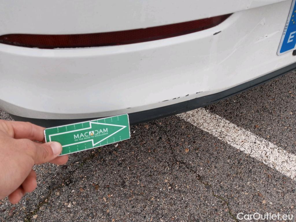  Volkswagen  Golf  VOLKSWAGEN / 2020 / 5P / berlina con portón 2.0 TDI 85kW (115CV) #15