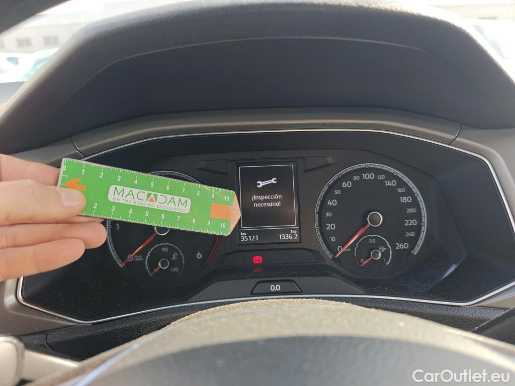  Volkswagen  T-ROC  Advance 2.0 TDI 150CV AT7 E6d #55