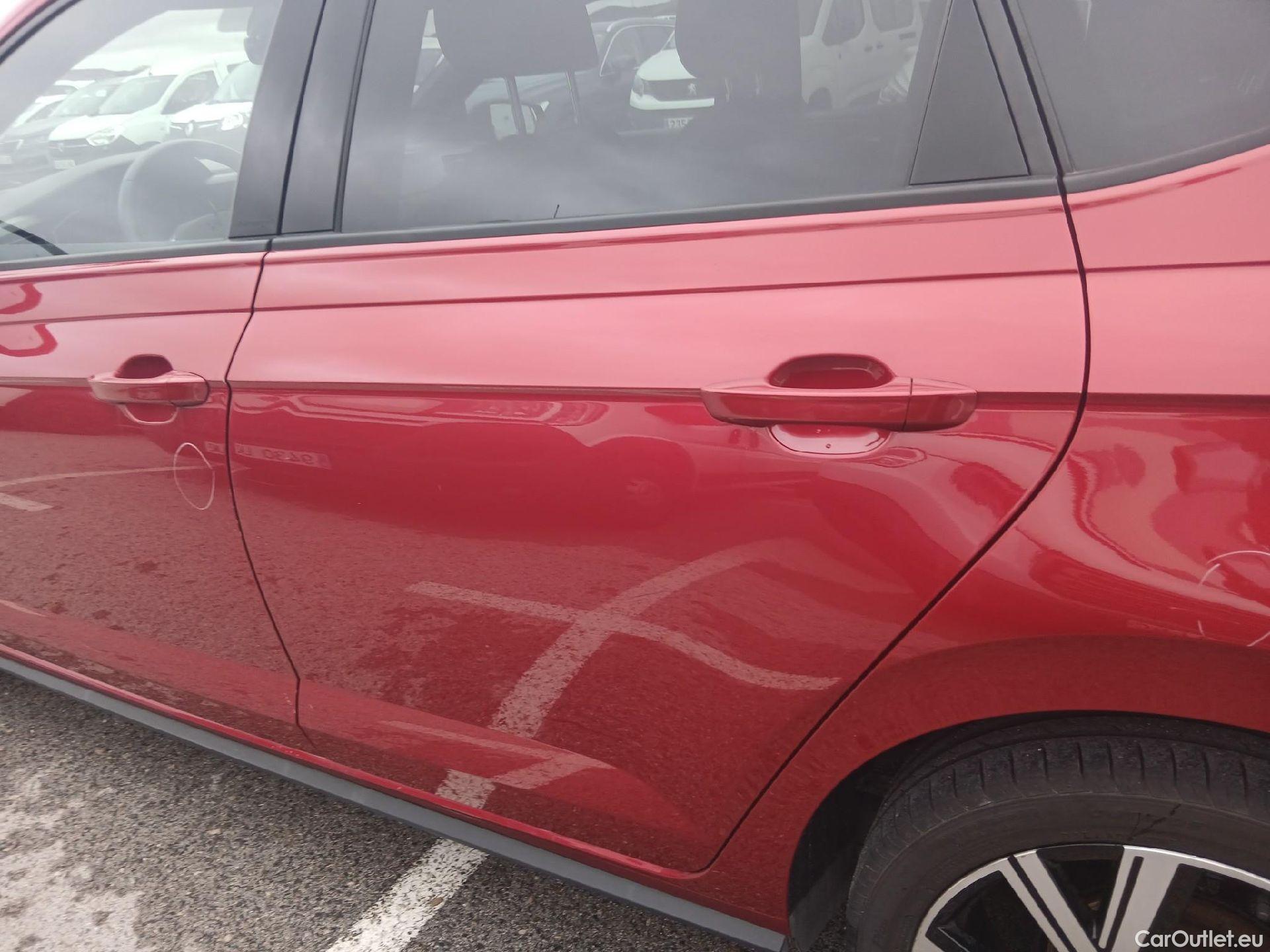  Volkswagen  Polo VOLKSWAGEN  / 2021 / 5P / berlina con portón R-Line 1.0 TSI 81kW (110CV) DSG #20