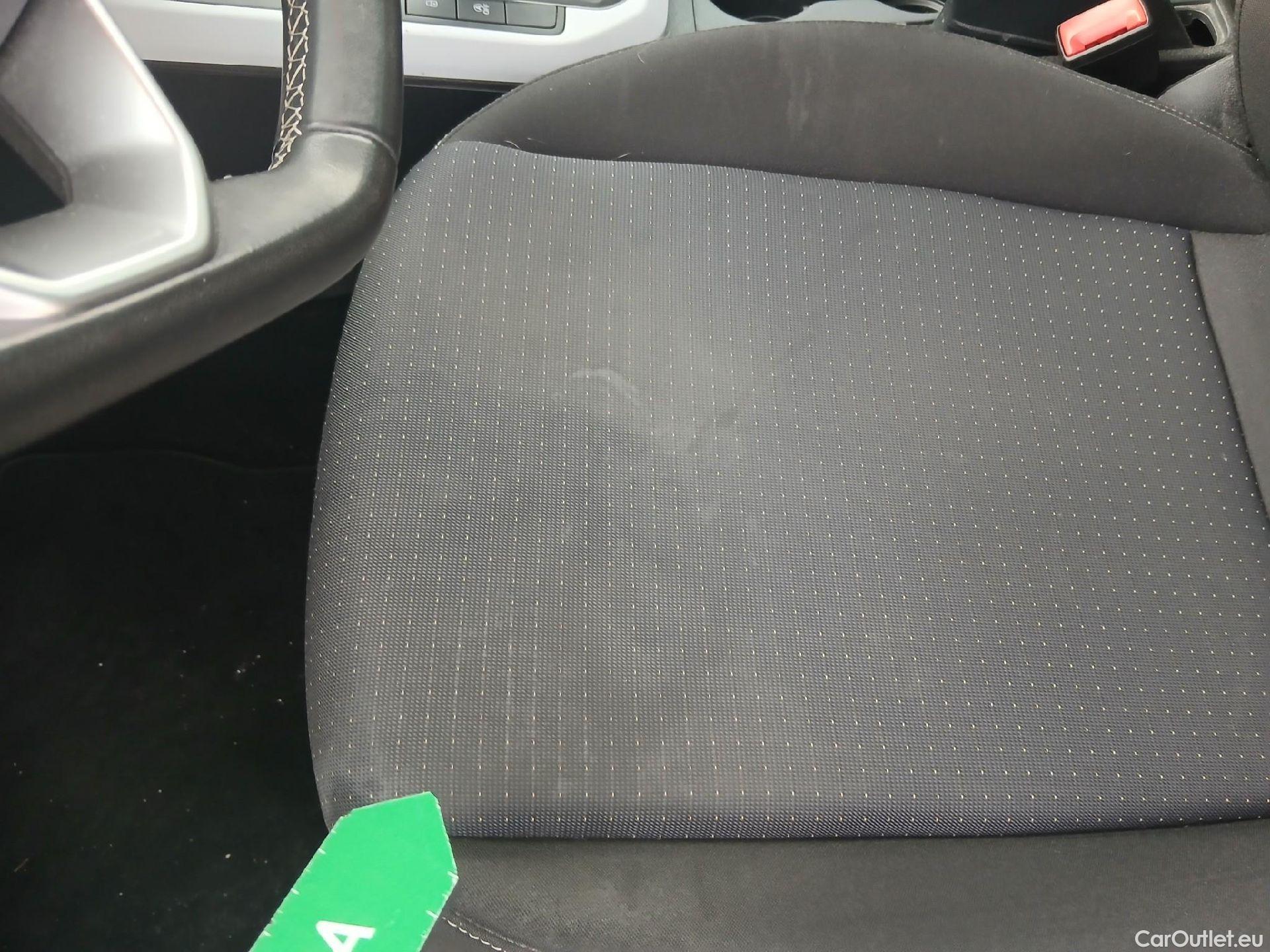  Seat  Arona SEAT  / 2017 / 5P / todoterreno 1.0 TSI 81kW (110CV) Style Plus (AC) #38