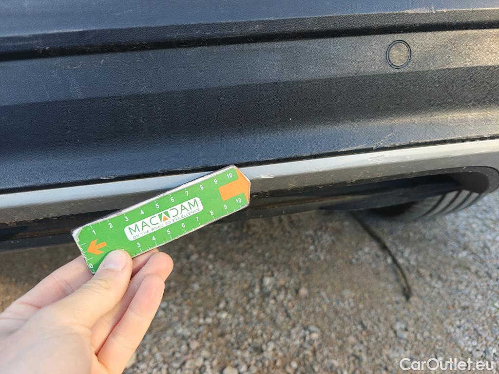  Volkswagen  T-ROC VOLKSWAGEN  / 2017 / 5P / todoterreno Sport 2.0 TDI 110kW (150CV) DSG #16