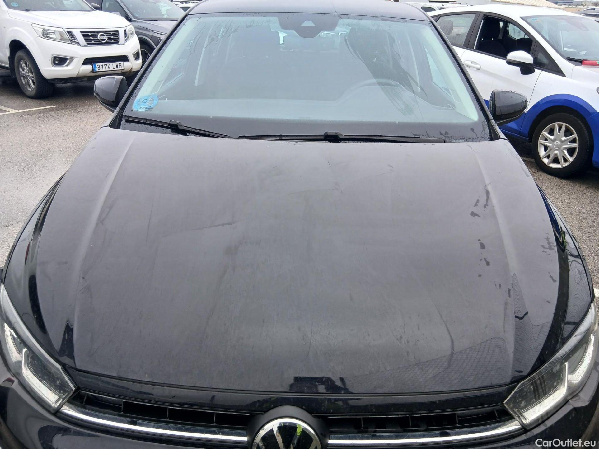  Volkswagen  Polo VOLKSWAGEN  / 2021 / 5P / berlina con portón Life 1.0 TSI 81kW (110CV) DSG #45