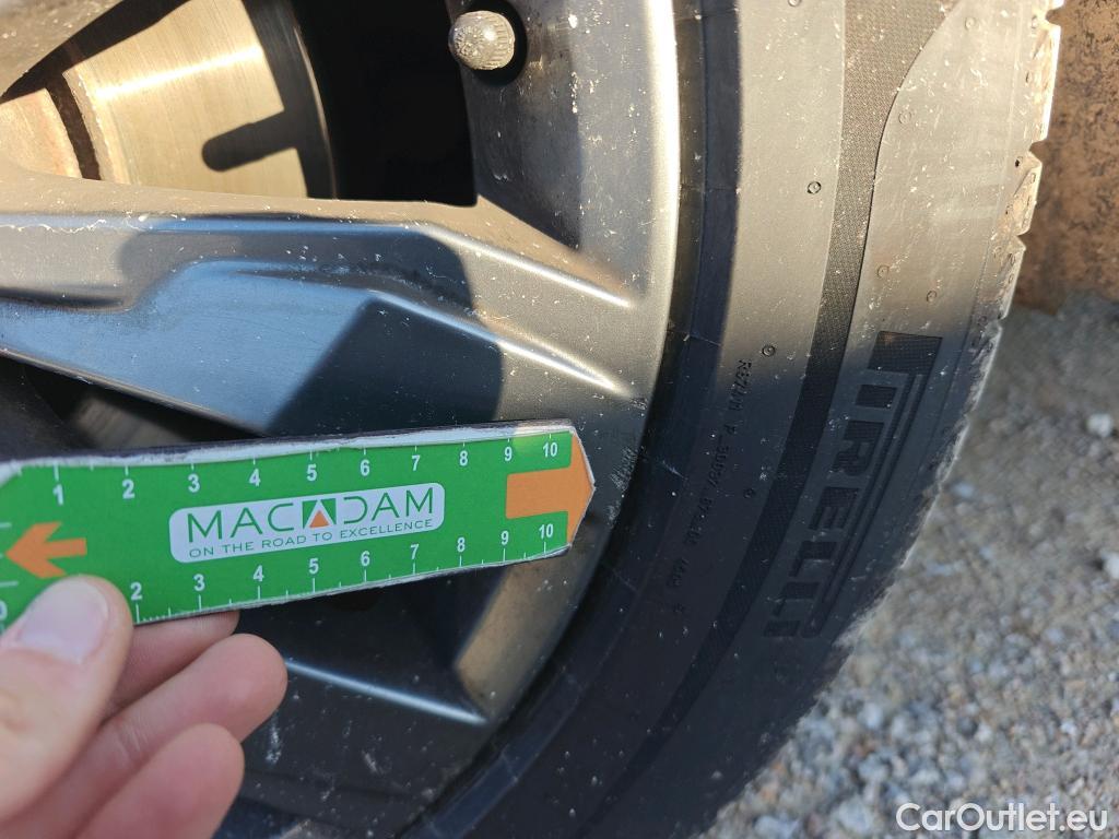  Volkswagen  T-ROC VOLKSWAGEN  / 2017 / 5P / todoterreno Sport 2.0 TDI 110kW (150CV) DSG #50