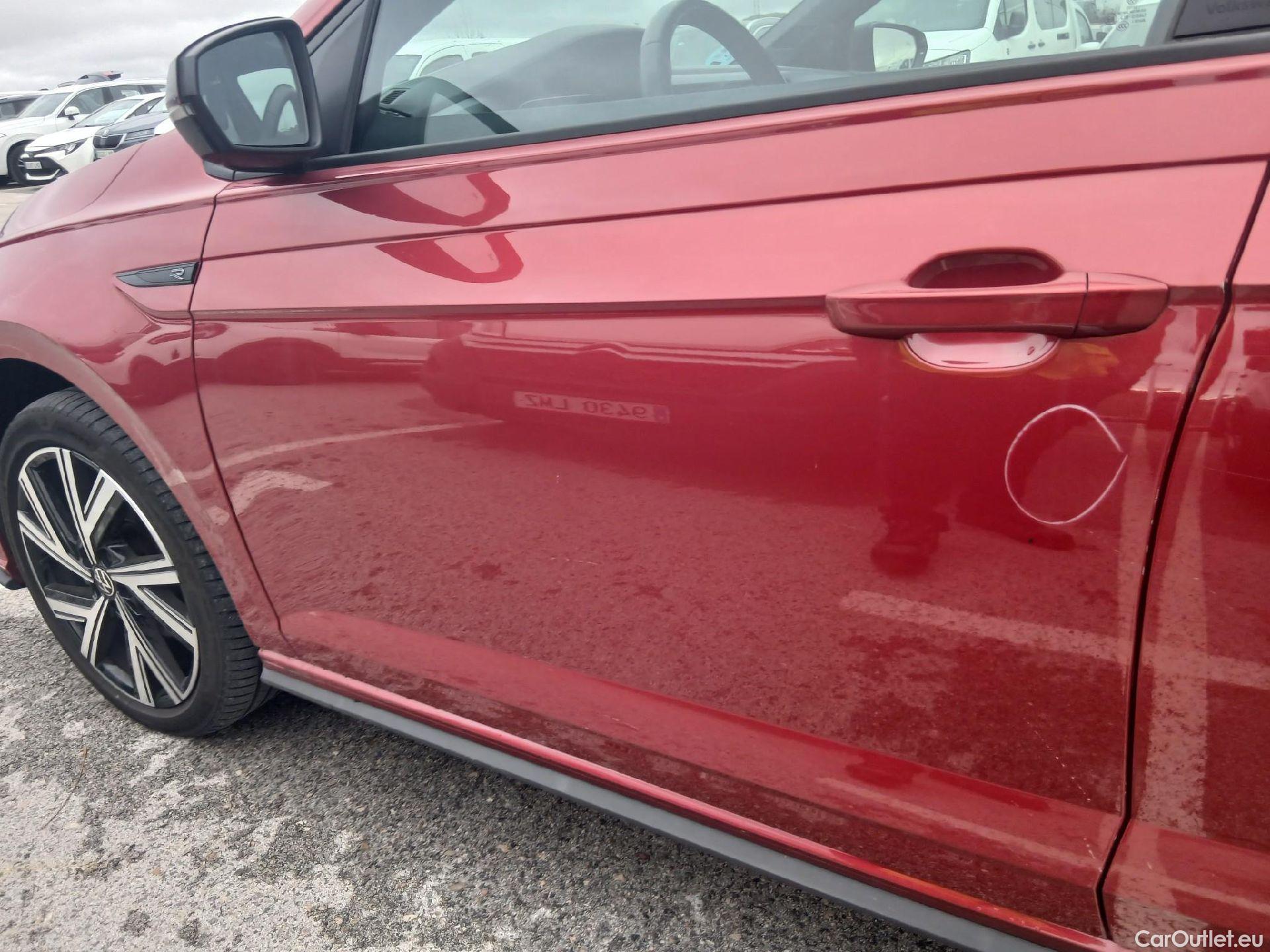  Volkswagen  Polo VOLKSWAGEN  / 2021 / 5P / berlina con portón R-Line 1.0 TSI 81kW (110CV) DSG #17