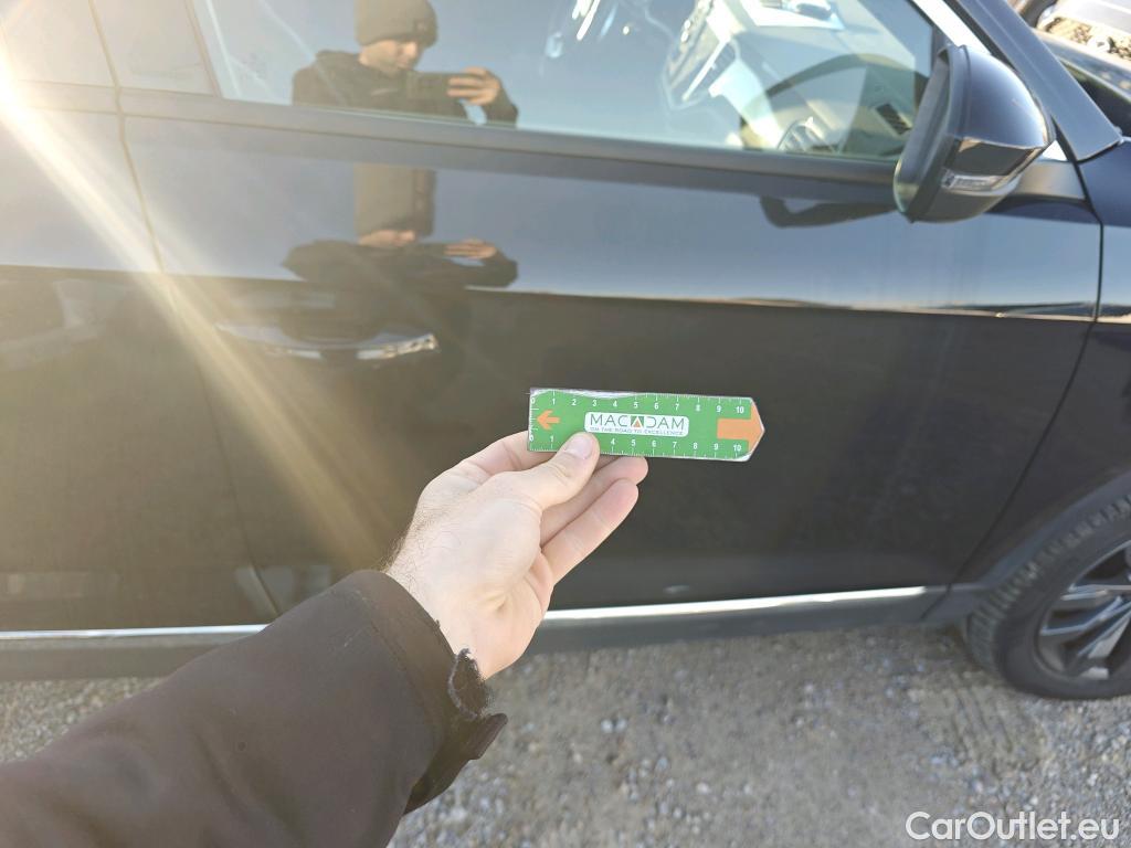  Volkswagen  T-ROC VOLKSWAGEN  / 2017 / 5P / todoterreno Sport 2.0 TDI 110kW (150CV) DSG #7