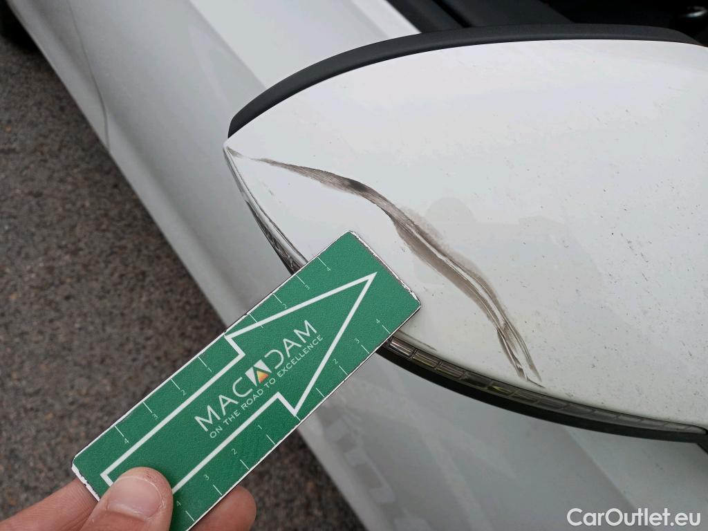  Volkswagen  Golf  VOLKSWAGEN / 2020 / 5P / berlina con portón 2.0 TDI 85kW (115CV) #13