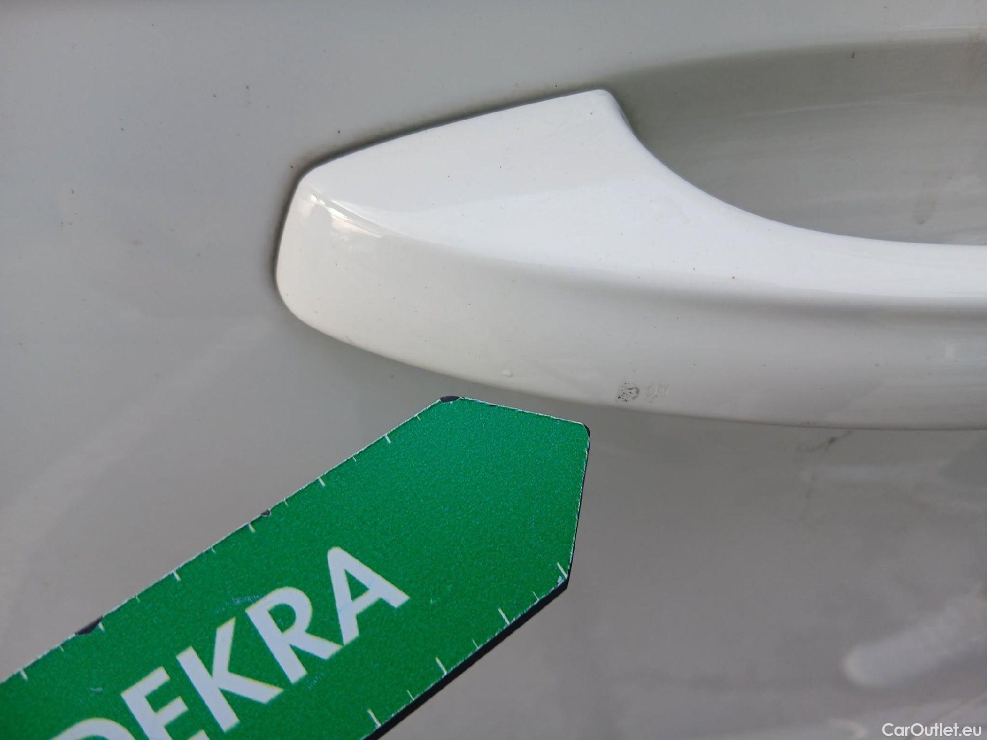  Seat  Arona SEAT  / 2017 / 5P / todoterreno 1.0 TSI 81kW (110CV) Style Plus (AC) #12