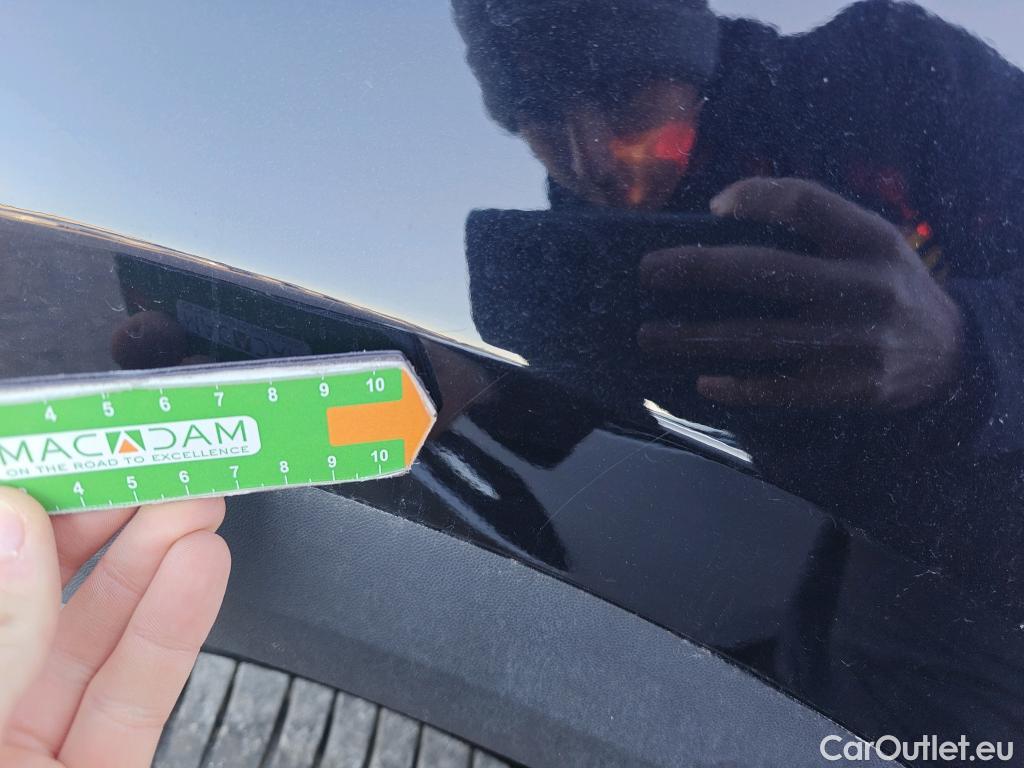  Volkswagen  T-ROC VOLKSWAGEN  / 2017 / 5P / todoterreno Sport 2.0 TDI 110kW (150CV) DSG #24