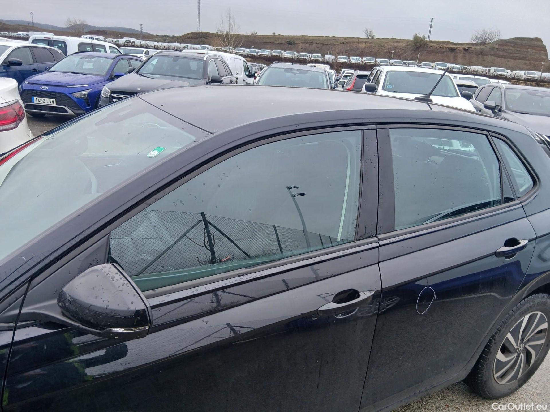  Volkswagen  Polo VOLKSWAGEN  / 2021 / 5P / berlina con portón Life 1.0 TSI 81kW (110CV) DSG #43