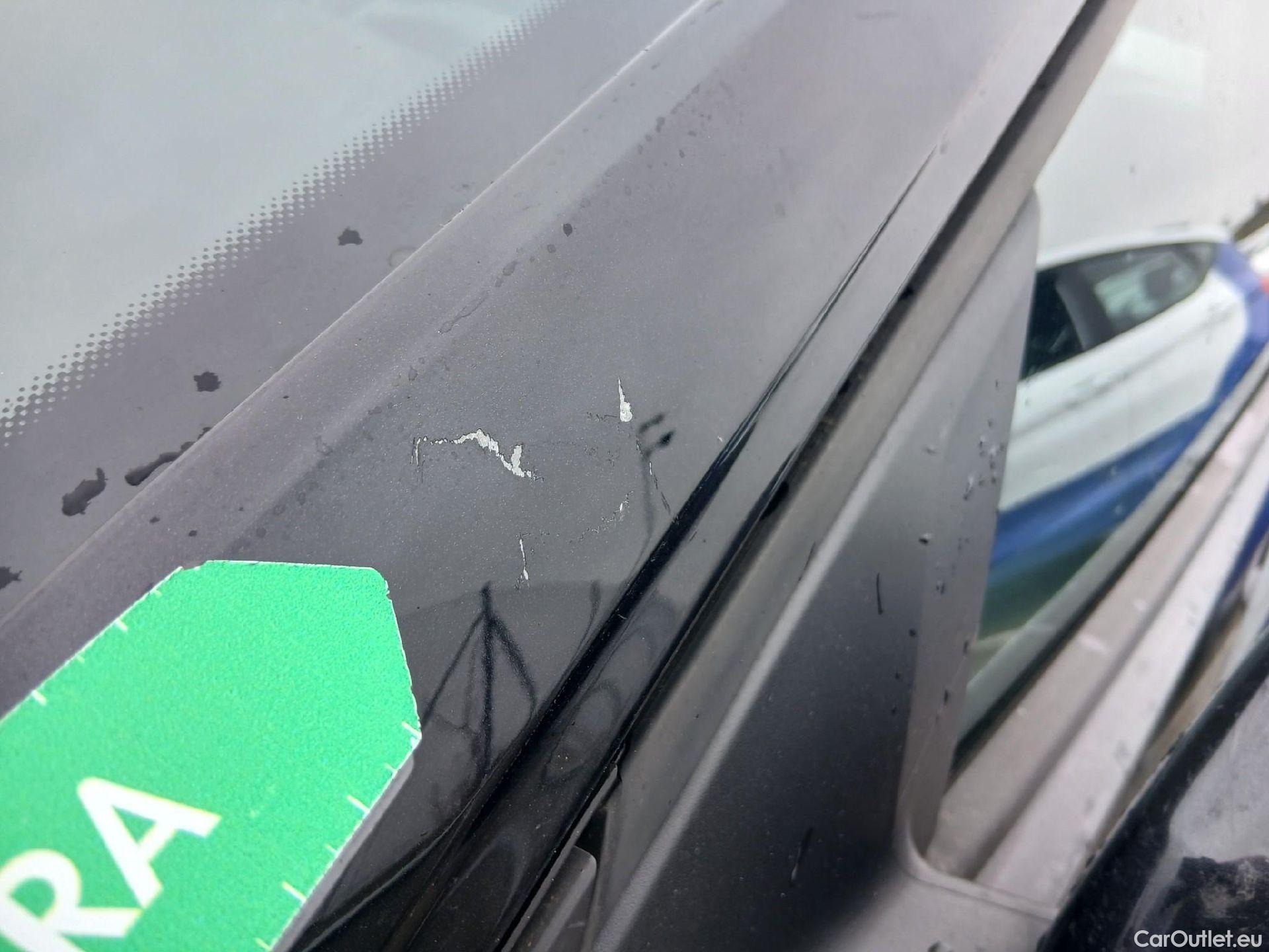  Volkswagen  Polo VOLKSWAGEN  / 2021 / 5P / berlina con portón Life 1.0 TSI 81kW (110CV) DSG #44