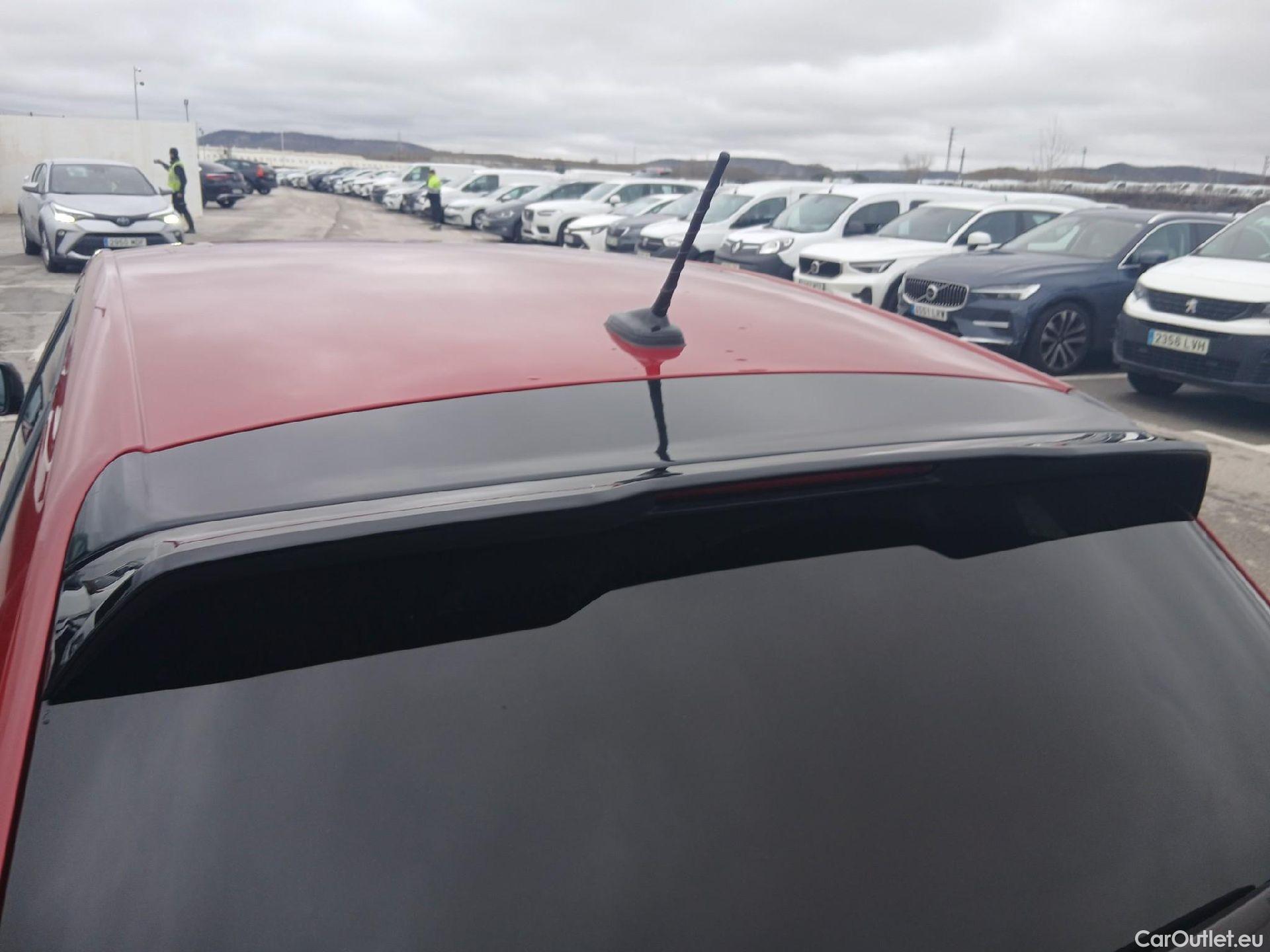  Volkswagen  Polo VOLKSWAGEN  / 2021 / 5P / berlina con portón R-Line 1.0 TSI 81kW (110CV) DSG #29