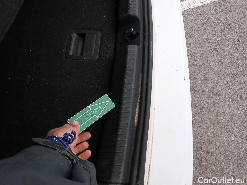  Volkswagen  Polo VOLKSWAGEN  / 2021 / 5P / berlina con portón Life 1.0 TSI 70kW (95CV) #6