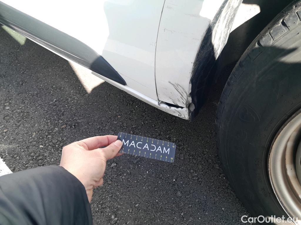  Peugeot  Expert PEUGEOT  / 2016 / 4P / furgón Furgón Pro BlueHDi 90KW (120) Standard #10