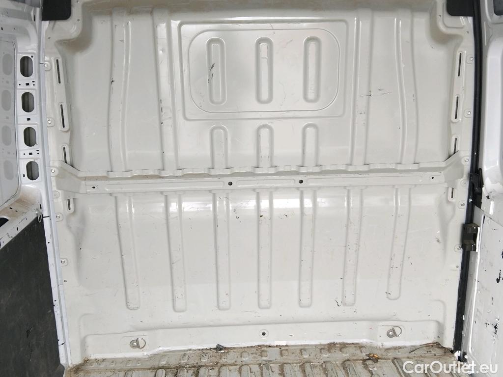  Peugeot  Boxer  Furgón Techo Elevado 335 L2H2 BlueHDi 140 Stop&Start HDi 140CV MT6 E6d #19