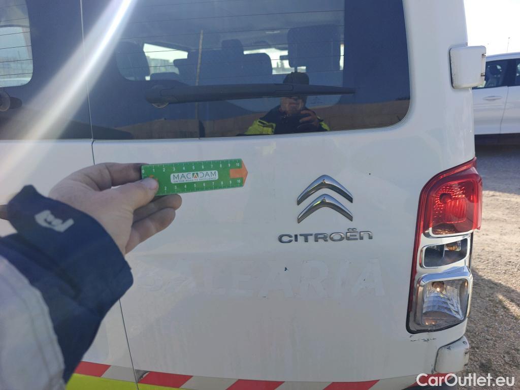  Citroen  Jumpy CITROEN  / 2016 / 4P / combi Talla M BlueHDi 88KW (120CV) 6v Confort #14