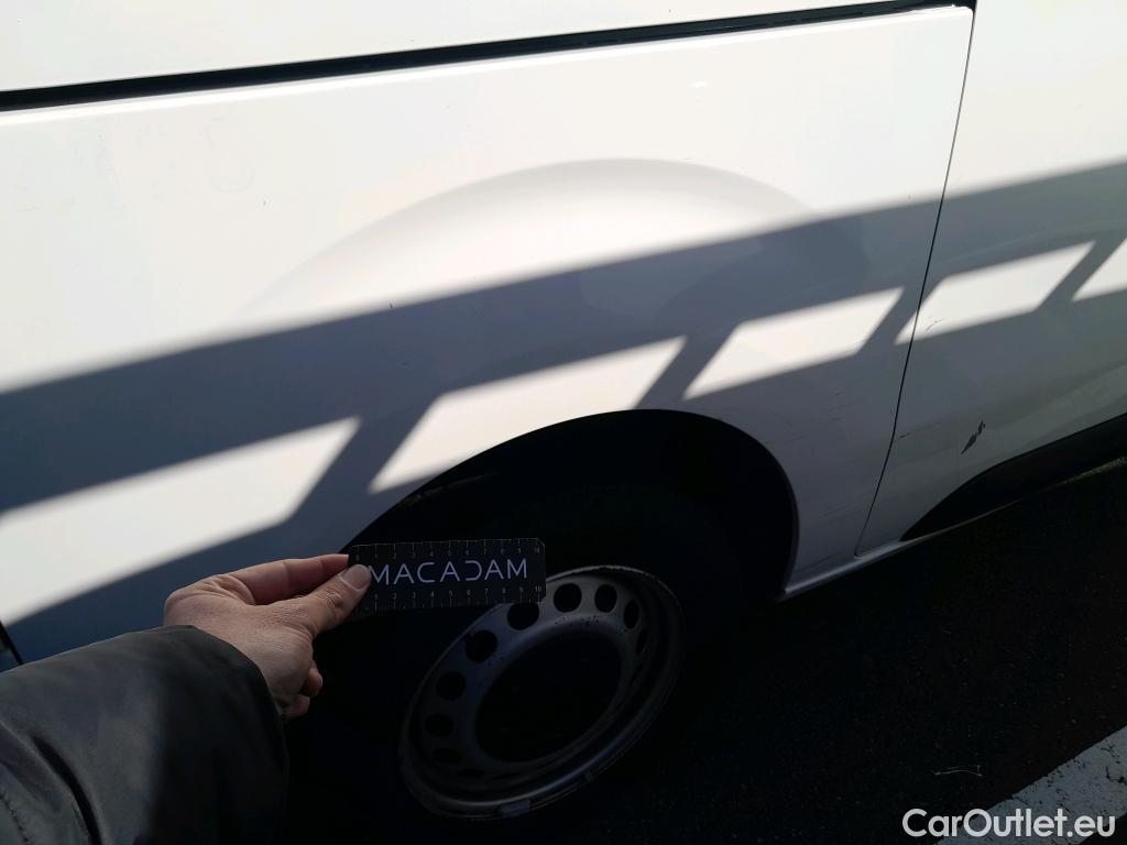  Peugeot  Expert PEUGEOT  / 2016 / 4P / furgón Furgón Pro BlueHDi 90KW (120) Standard #3