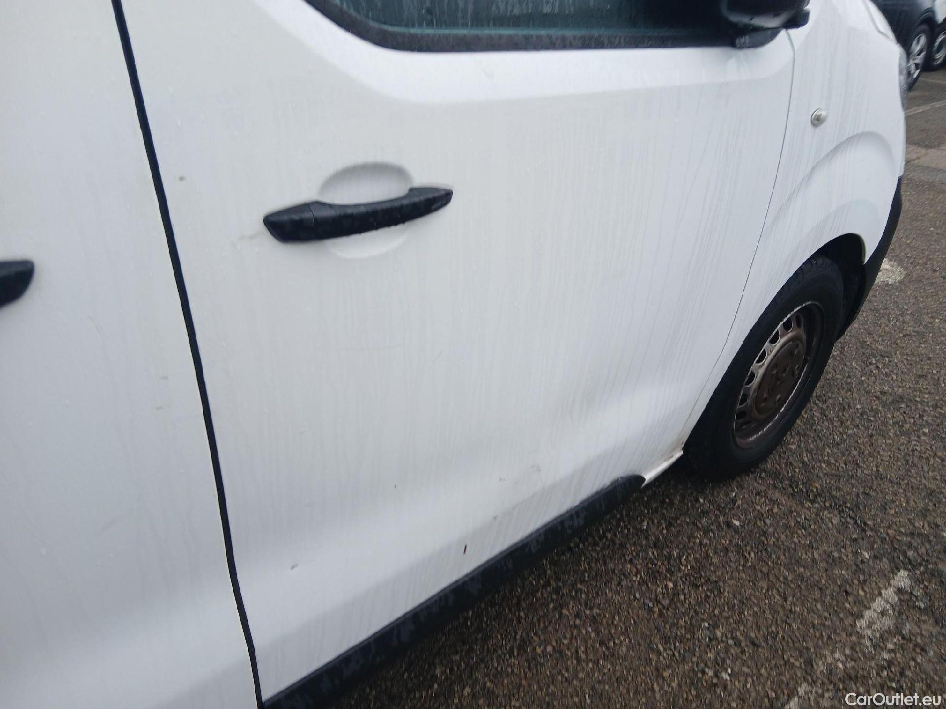  Peugeot  Expert PEUGEOT  / 2016 / 4P / furgón Furgón Pro 1.5 BlueHDi 120 S&S Standard #25