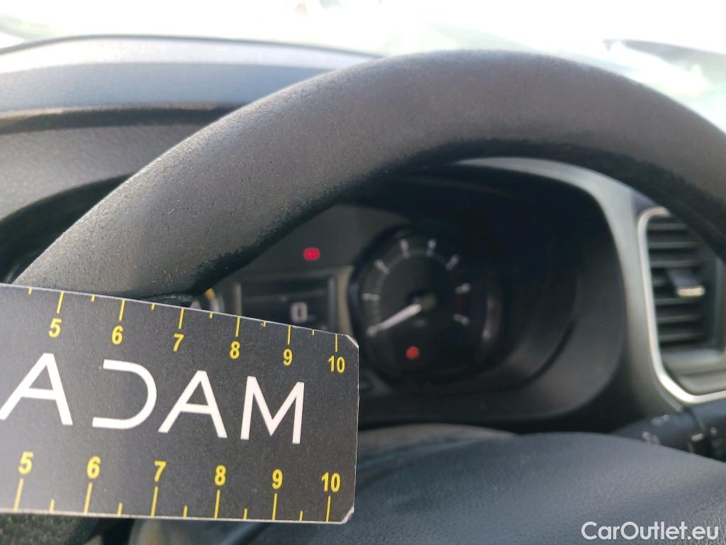  Peugeot  Expert PEUGEOT  / 2016 / 4P / combi Combi 1.6 BlueHDi 73KW (100CV) Standard #29