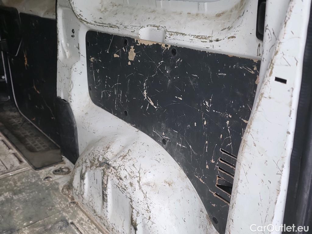  Opel  Vivaro OPEL  / 2019 / 4P / furgón 1.5 Diésel 74kW (100CV) M Std Express (CX) #17