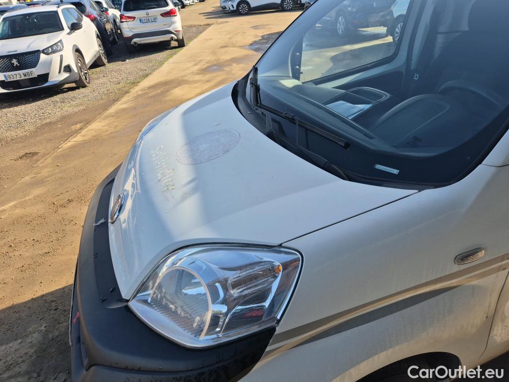  Fiat  Fiorino FIAT  / 2016 / 3P / furgón derivado de turismo Cargo Base 1.3 Mjet 59kW (80CV) E6 #9