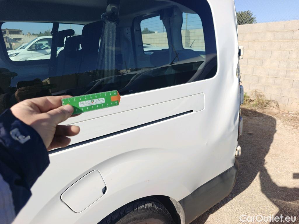  Citroen  Jumpy CITROEN  / 2016 / 4P / combi Talla M BlueHDi 88KW (120CV) 6v Confort #1