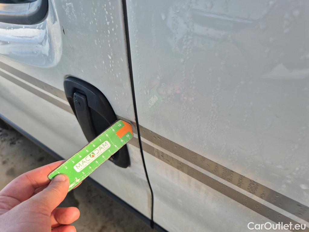  Fiat  Fiorino FIAT  / 2016 / 3P / furgón derivado de turismo Cargo Base 1.3 Mjet 59kW (80CV) E6 #39