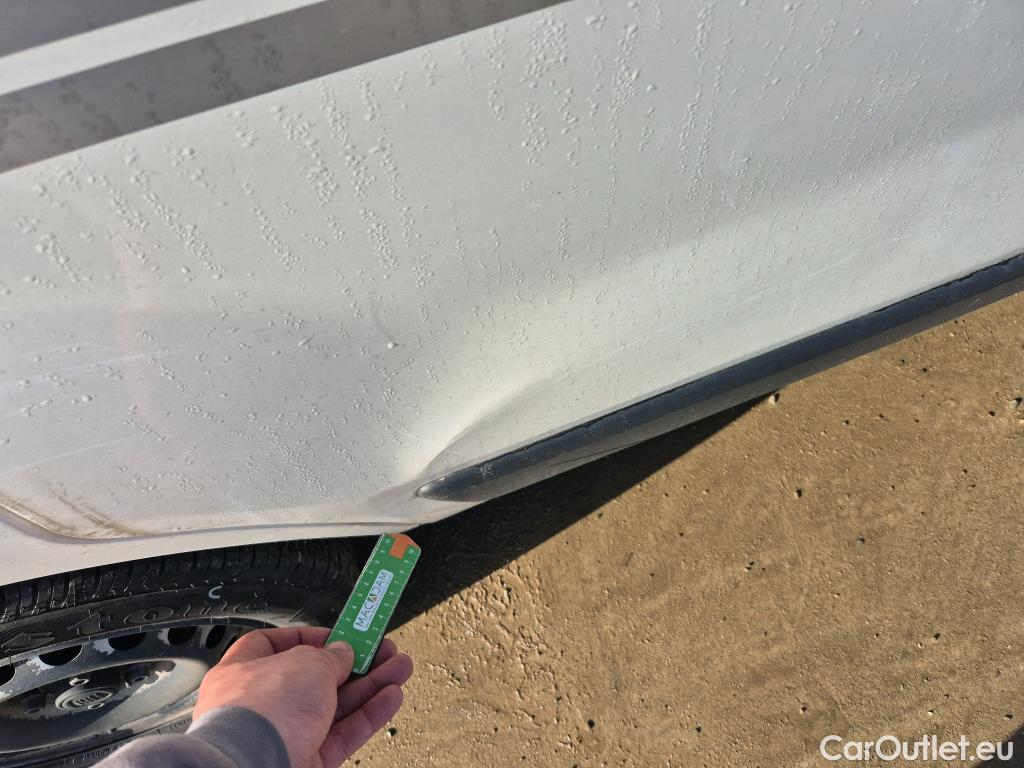  Fiat  Fiorino FIAT  / 2016 / 3P / furgón derivado de turismo Cargo Base 1.3 Mjet 59kW (80CV) E6 #6