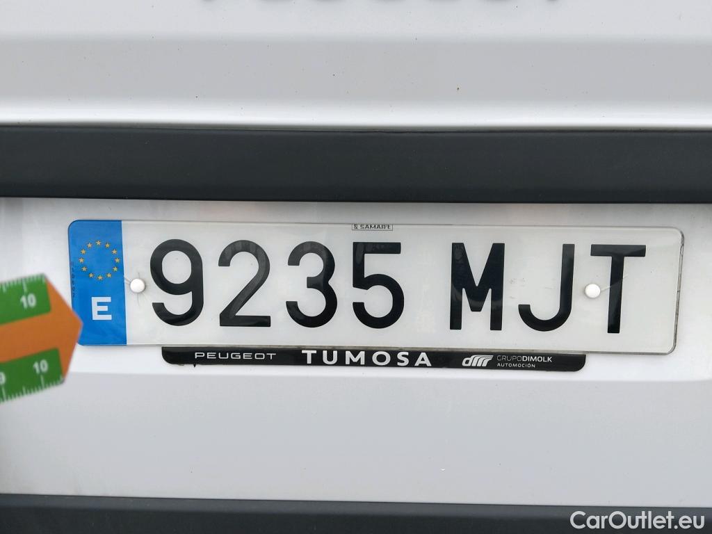  Peugeot  Boxer  Furgón Techo Elevado 335 L2H2 BlueHDi 140 Stop&Start HDi 140CV MT6 E6d #51