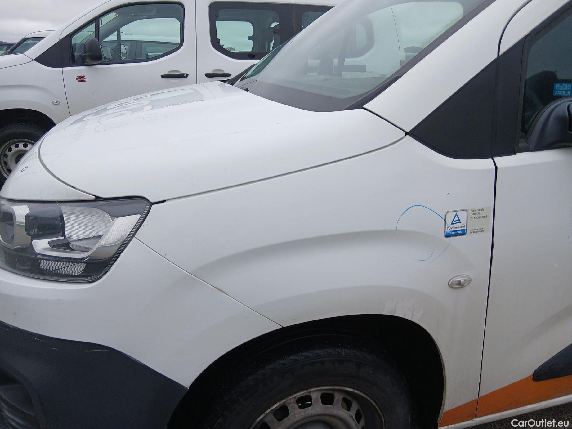  Citroen  Berlingo CITROEN  / 2018 / 3P / furgón derivado de turismo Talla M BlueHDi 73kW CONTROL #8