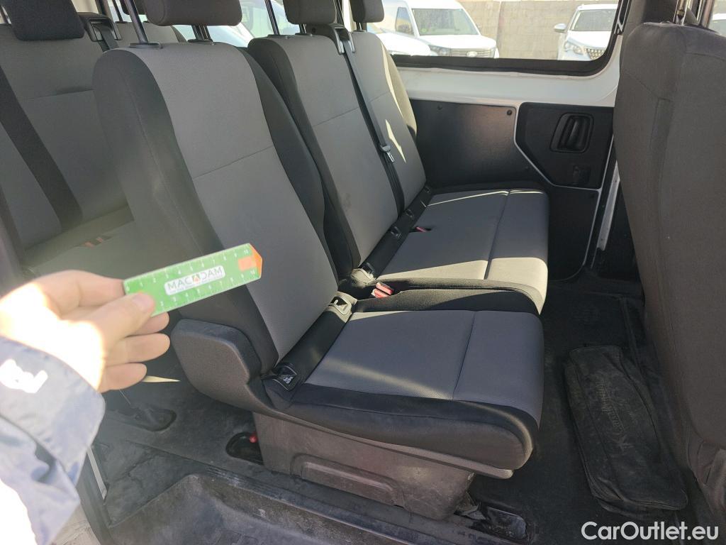  Citroen  Jumpy CITROEN  / 2016 / 4P / combi Talla M BlueHDi 88KW (120CV) 6v Confort #47